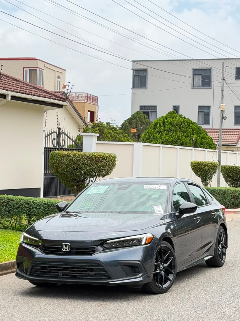Honda Accord Touring 2.0T — grey