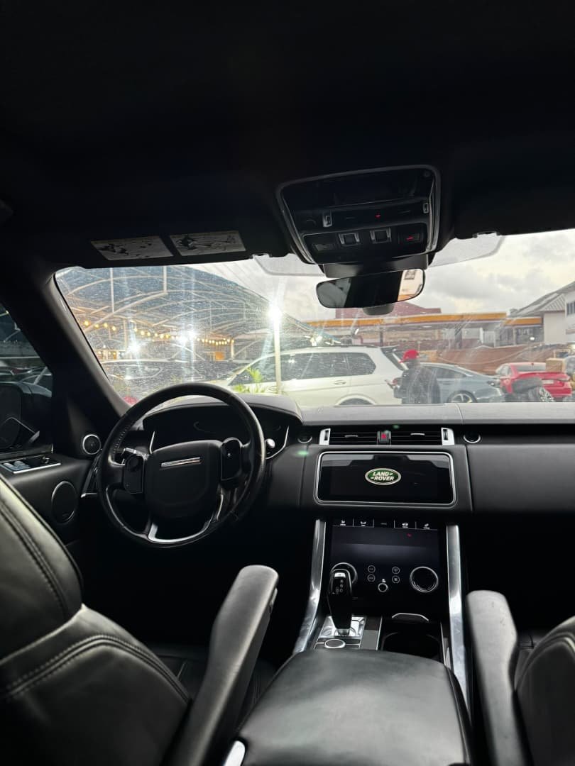 Range Rover Sport HSE detail